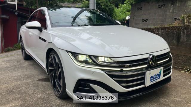 VolksWagen ARTEON 2022-09 8281114-11