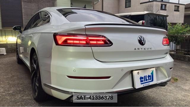 VolksWagen ARTEON 2022-09 8281114-13