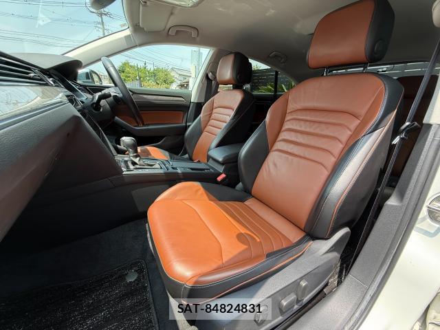 VolksWagen ARTEON 2018-10 8282539-14