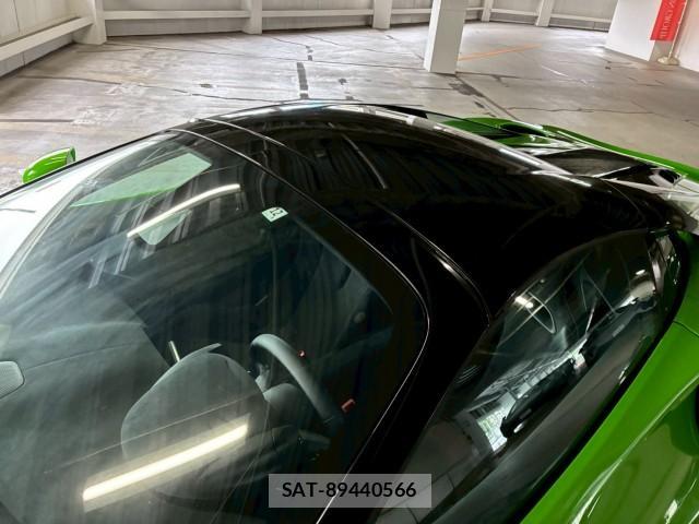 McLaren Artura 2024-12 8283102-12
