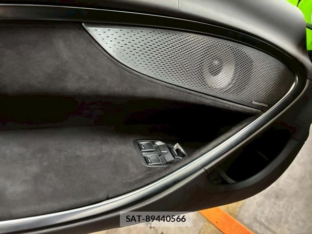 McLaren Artura 2024-12 8283102-16