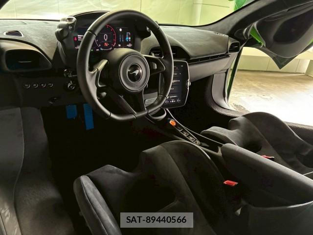 McLaren Artura 2024-12 8283102-18