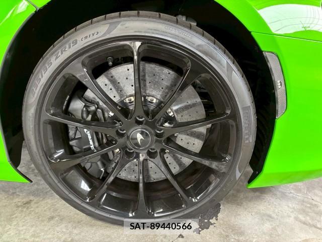 McLaren Artura 2024-12 8283102-8