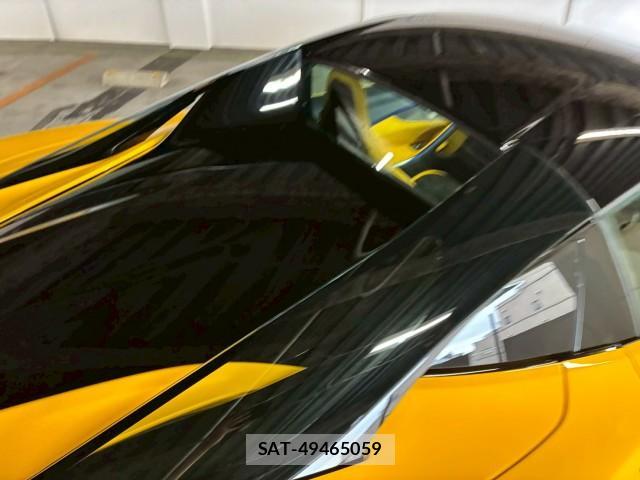 McLaren Artura 2026-05 8283103-14