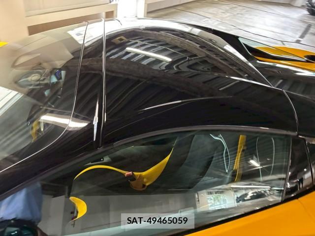 McLaren Artura 2026-05 8283103-17
