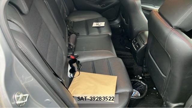 Mazda ATENZA 2013-06 8277184-6