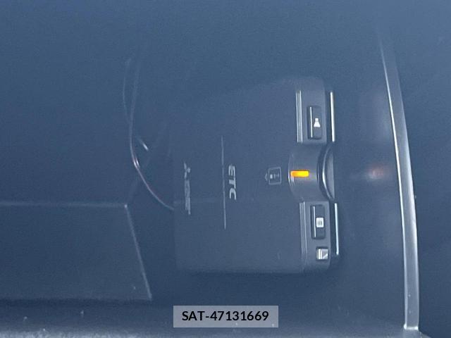 Mazda ATENZA 2019-02 8279572-6