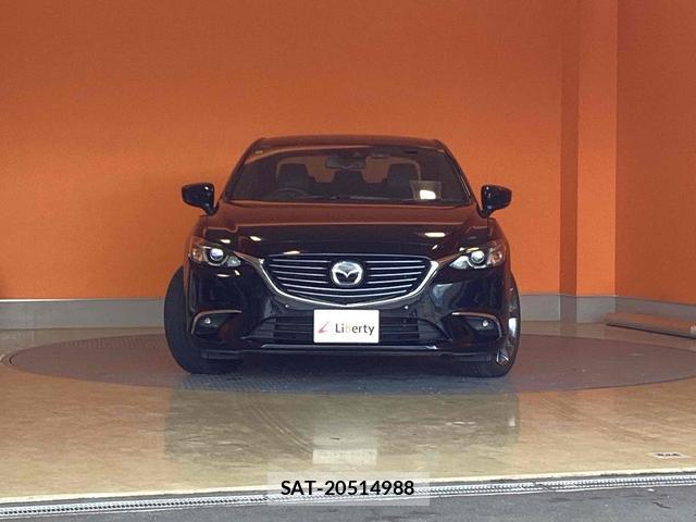 Mazda ATENZA 2017-08 8280106-2