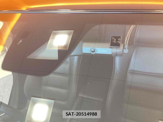 Mazda ATENZA 2017-08 8280106-9