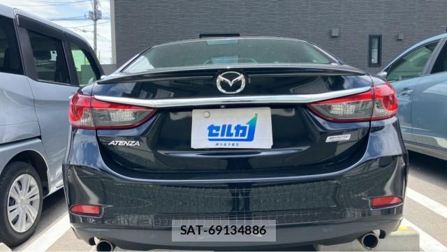Mazda ATENZA 2014-11 8281025-1