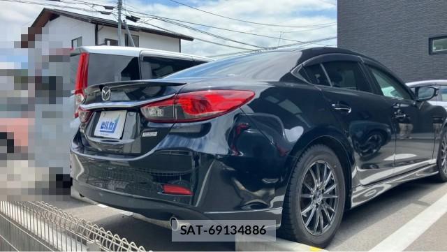 Mazda ATENZA 2014-11 8281025-12