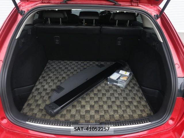 Mazda ATENZA WAGON 2015-07 8277590-18