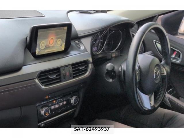 Mazda ATENZA WAGON 2015-03 8278589-2