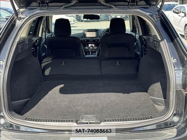 Mazda ATENZA WAGON 2014-01 8280380-19