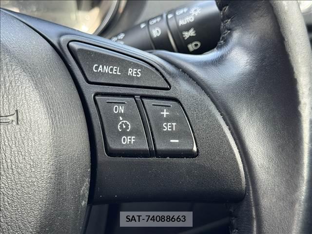 Mazda ATENZA WAGON 2014-01 8280380-4