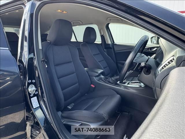 Mazda ATENZA WAGON 2014-01 8280380-7