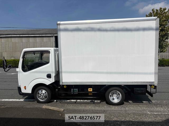 Nissan ATLAS 2012-05 8280293-3
