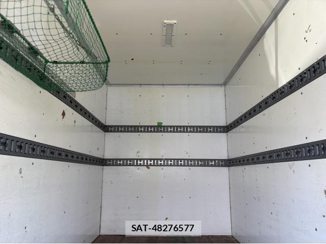 Nissan ATLAS 2012-05 8280293-5