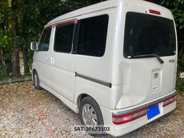 Daihatsu ATRAI WAGON 2007-09 8283268-2
