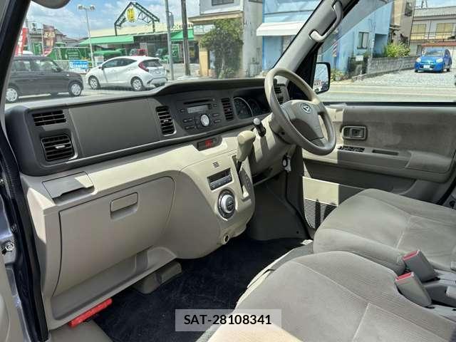 Daihatsu ATRAI WAGON 2016-04 8283685-12
