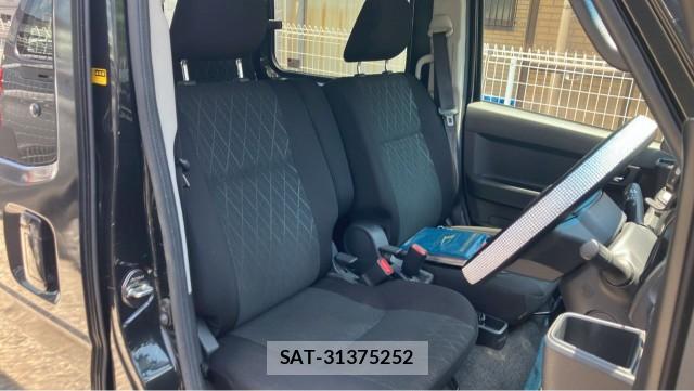 Daihatsu ATRAI 2023-03 8280598-5