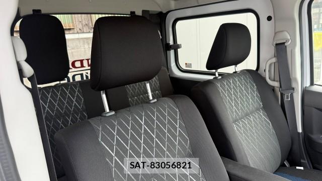 Daihatsu ATRAI 2025-05 8281688-5