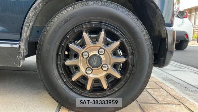 Daihatsu ATRAI 2022-07 8282502-8