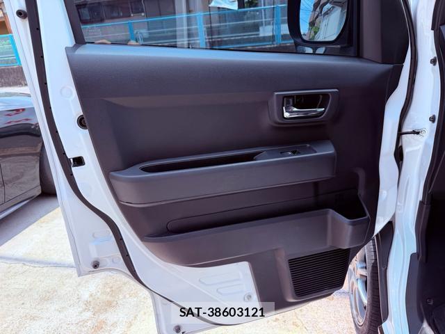 Daihatsu ATRAI 2022-10 8285835-16