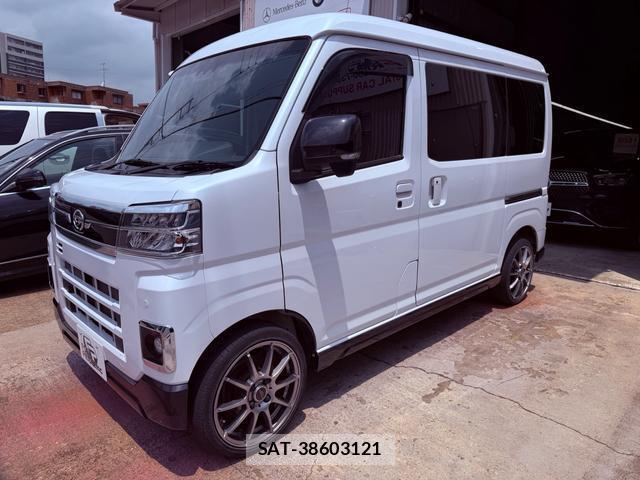 Daihatsu ATRAI 2022-10 8285835-3