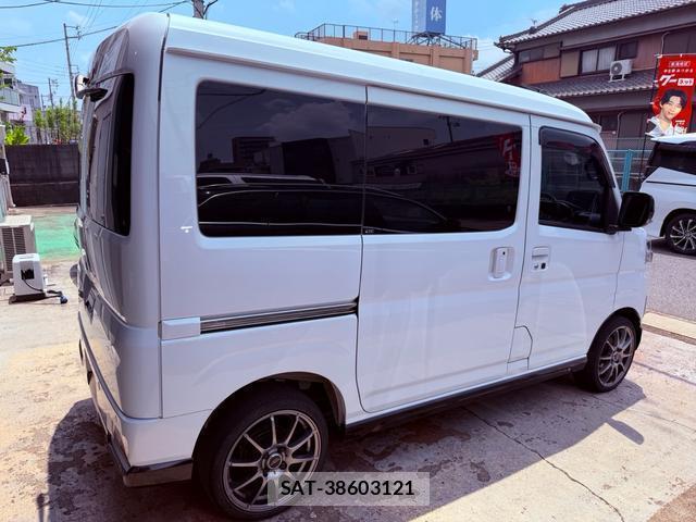 Daihatsu ATRAI 2022-10 8285835-5