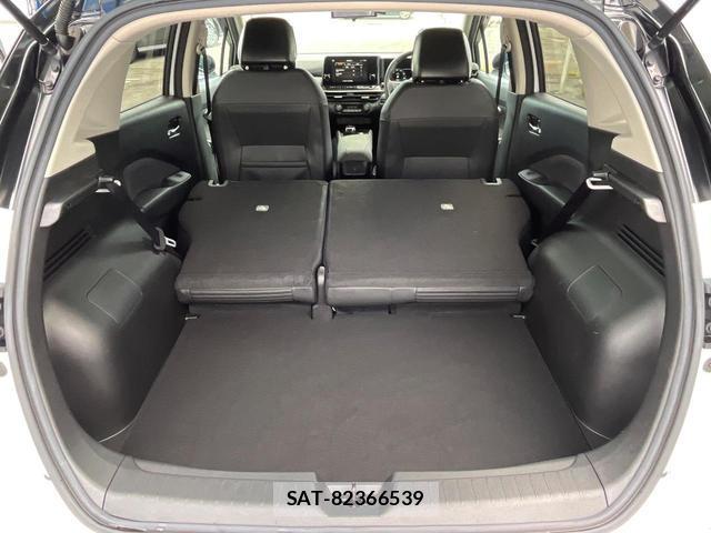 Nissan AURA 2021-08 8279594-9