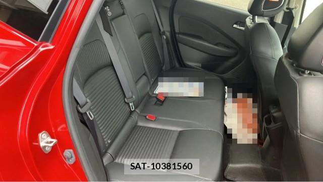 Nissan AURA 2022-05 8281350-6