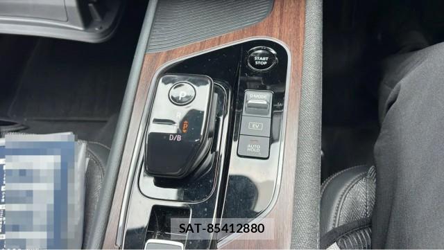 Nissan AURA 2022-06 8281848-14