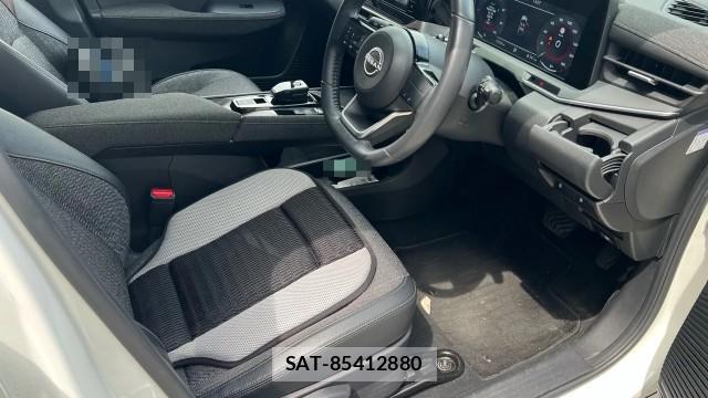 Nissan AURA 2022-06 8281848-5