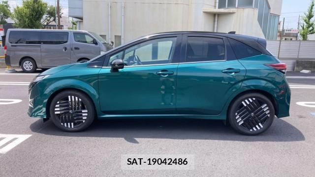 Nissan AURA 2024-07 8282174-3