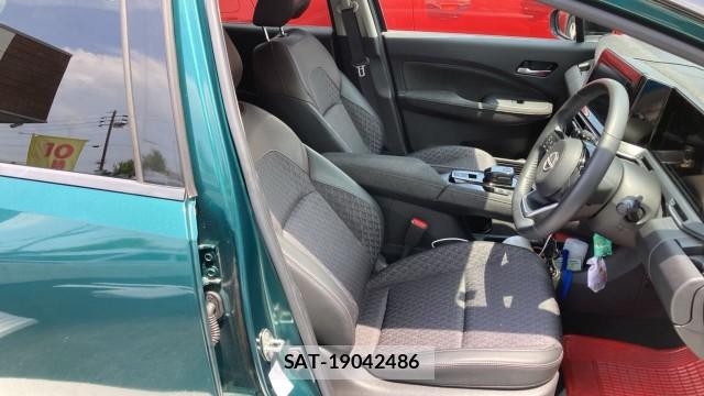 Nissan AURA 2024-07 8282174-5