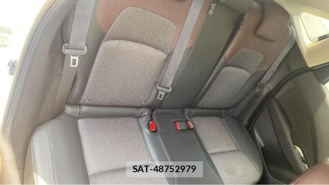 Nissan AURA 2022-09 8282338-6