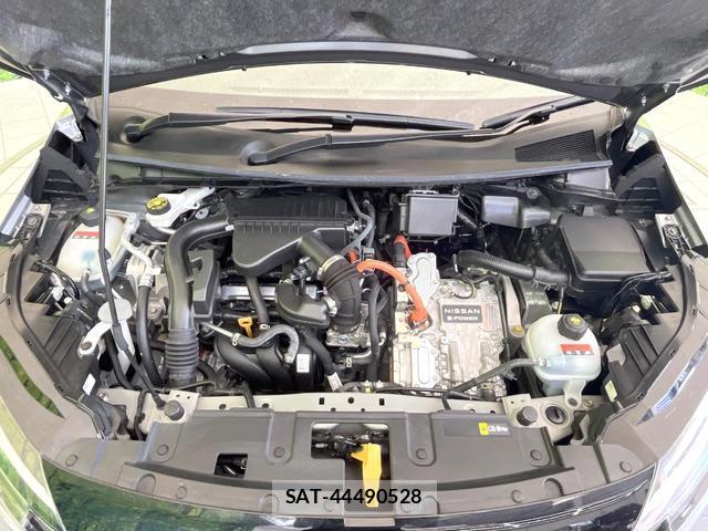 Nissan AURA 2023-06 8282626-15