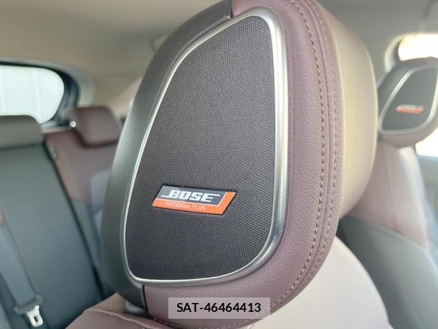 Nissan AURA 2021-09 8283139-4