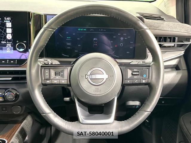 Nissan AURA 2022-01 8283480-18