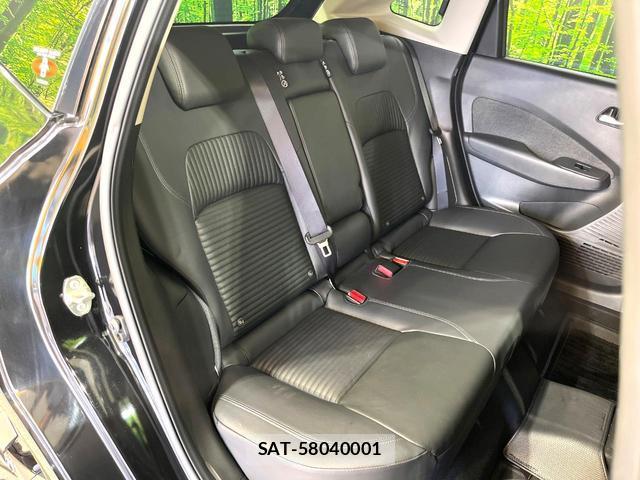 Nissan AURA 2022-01 8283480-9