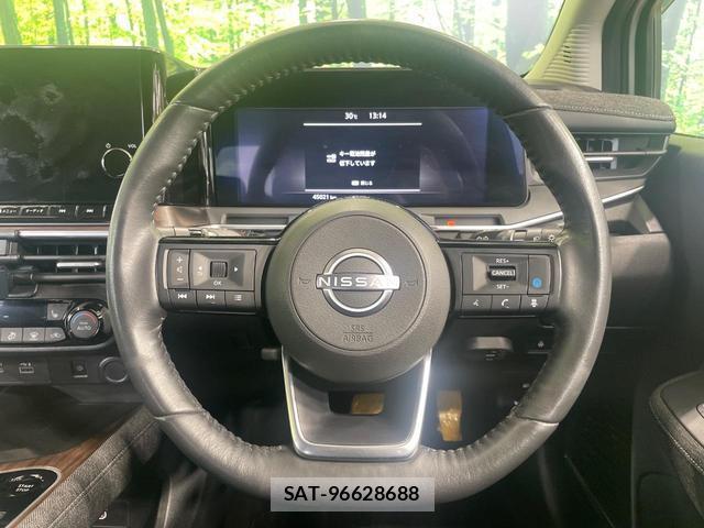 Nissan AURA 2021-10 8283604-11