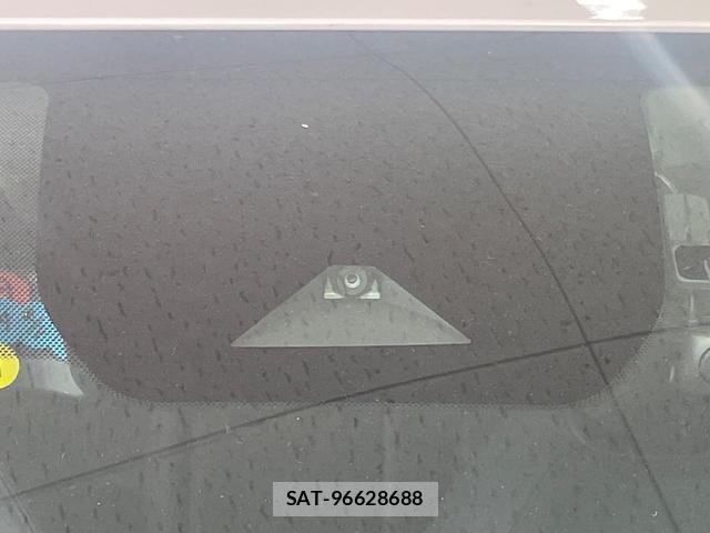 Nissan AURA 2021-10 8283604-6