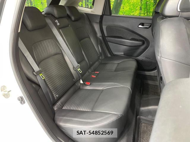 Nissan AURA 2023-07 8283783-8