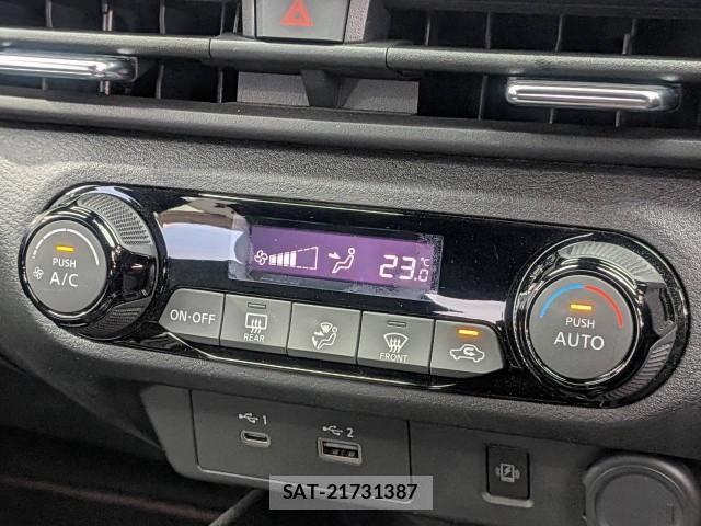 Nissan AURA 2022-03 8284263-11