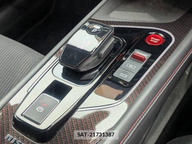 Nissan AURA 2022-03 8284263-5