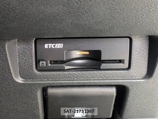 Nissan AURA 2022-03 8284263-7