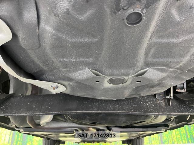 Nissan AURA 2021-07 8284943-18