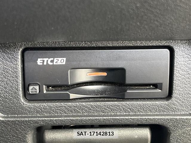 Nissan AURA 2021-07 8284943-6