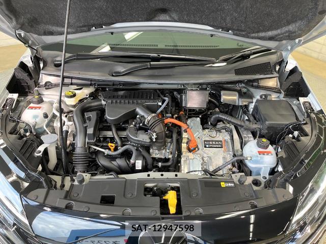 Nissan AURA 2025-11 8285460-17